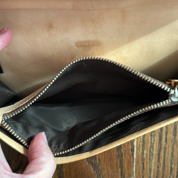 Coach Wallet - Picture 7 of 7